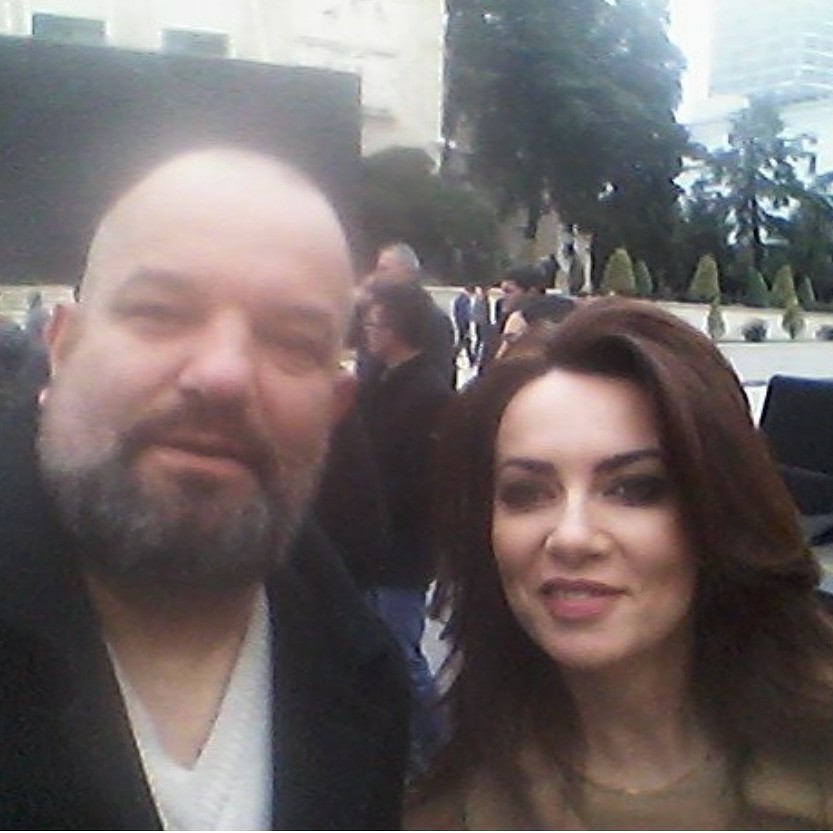 Sms-të erotike të Salianjit/ Ilir Vrenozi: Grida më zhgënjve, më mirë t’i vije flakë dhe atij… Sms-të erotike të Salianjit/ Ilir Vrenozi: Grida më zhgënjve, më mirë t’i vije flakë dhe atij…