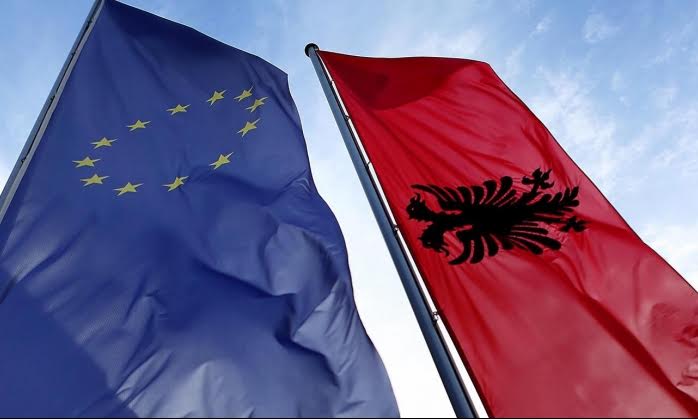 Dokumenti i plotë i KE mbi strategjinë e zgjerimit për Ballkanin Perëndimor