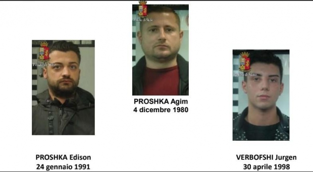 Kapen 17 kg kokainë e heroinë, arrestohen 3 shqiptarë në Itali Kapen 17 kg kokainë e heroinë, arrestohen 3 shqiptarë në Itali