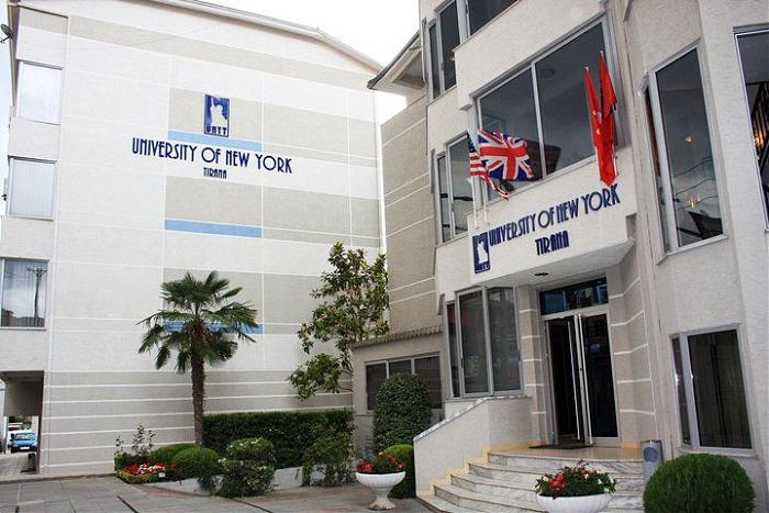 New York Times: Universitetet greke “shiten” si amerikane në Shqipëri New York Times: Universitetet greke “shiten” si amerikane në Shqipëri