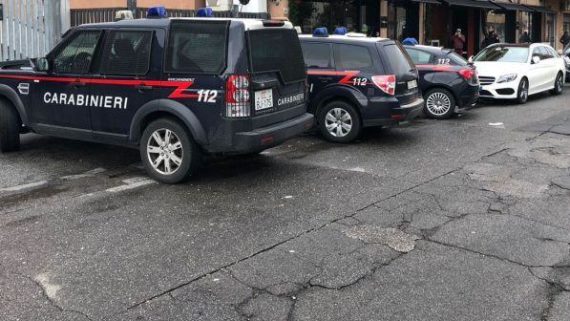 “Nëse e puthja me jepte 5 euro, për gjëra të tjera 25”, dëshmia e vajzës së mitur që prostituohej nga prindërit “Nëse e puthja me jepte 5 euro, për gjëra të tjera 25”, dëshmia e vajzës së mitur që prostituohej nga prindërit