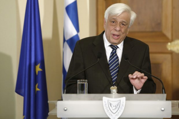 “Z. Pavlopulos! Në pleqëri ose mençurohesh ose… çmendesh!”