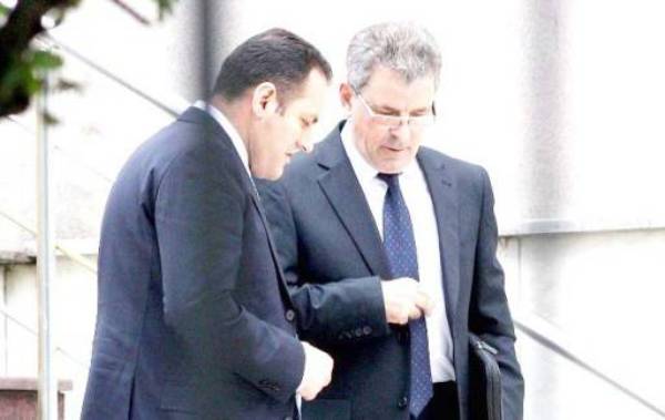 ”Funksionarët e errësirës”: SHISH, Prokuroria e FSHF “bunkier” të informimit ”Funksionarët e errësirës”: SHISH, Prokuroria e FSHF “bunkier” të informimit