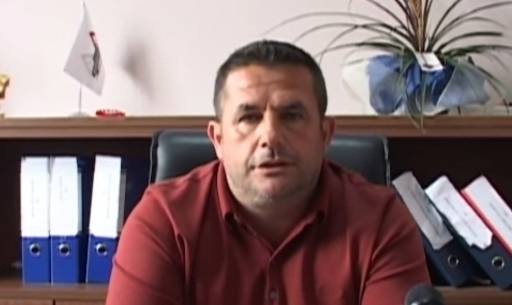 Policia kontroll blic në shtëpinë e vjehrrit të Balilit Policia kontroll blic në shtëpinë e vjehrrit të Balilit