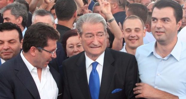 A do jenë fletëthirrjet fundi i Berishës?! Krimet e Rënda e thërrasin të dëshmojë për çështjen Shullazi A do jenë fletëthirrjet fundi i Berishës?! Krimet e Rënda e thërrasin të dëshmojë për çështjen Shullazi