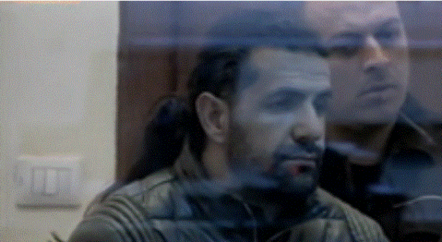 “S’bëra dot dush, madje as…”, greku ankohet në gjyq për burgun, ja sjellja e tij në ‘kafazin e xhamit’