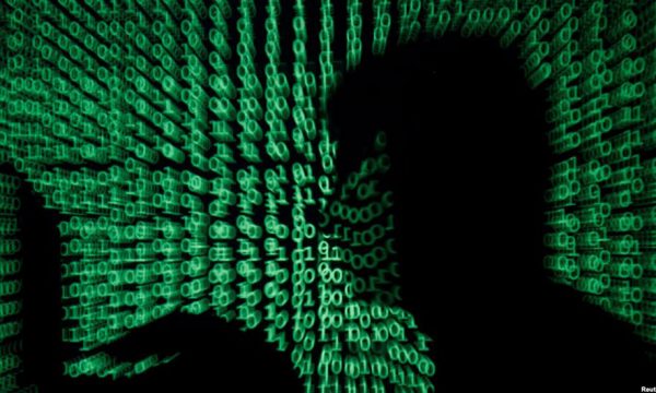 Ja kush është hackeri shqiptar që grabiti “në grup” 530 milionë dollarë i arrestuar sot! Ja kush është hackeri shqiptar që grabiti “në grup” 530 milionë dollarë i arrestuar sot!