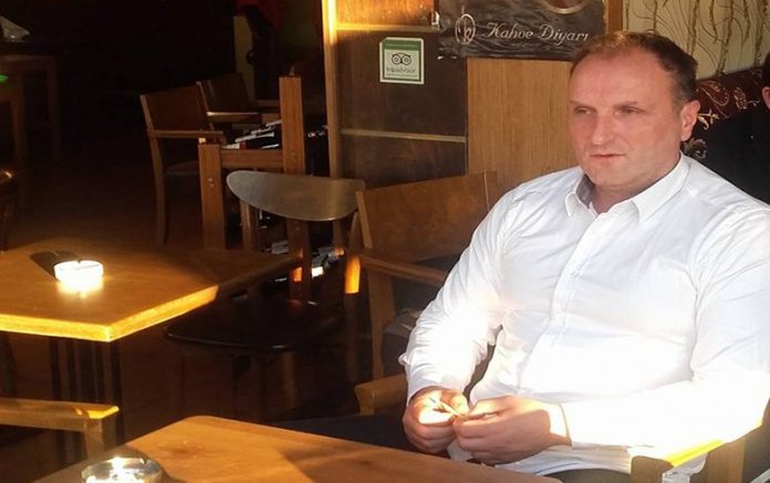 Miri i Xhikes dhe droga në Vlorë i dha 30 mln lireta/ Akuzat e Haxhisë për Shkëlzen Berishën Miri i Xhikes dhe droga në Vlorë i dha 30 mln lireta/ Akuzat e Haxhisë për Shkëlzen Berishën