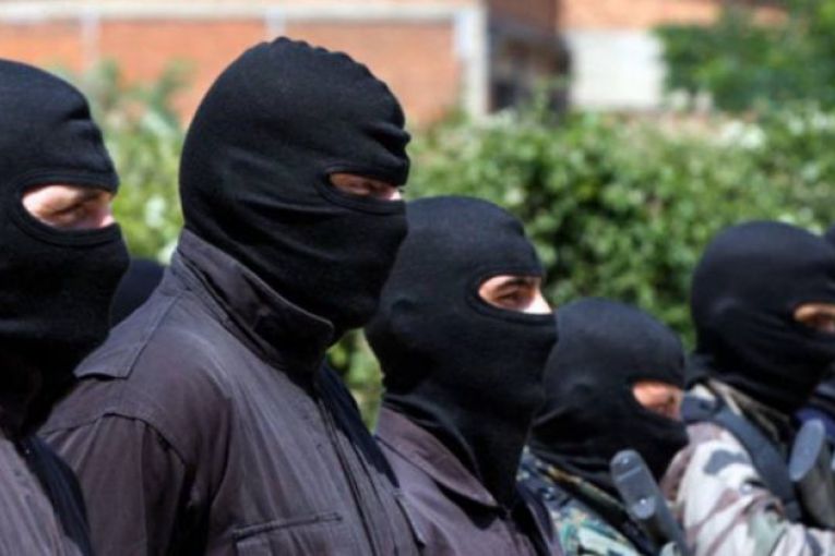 Xhafa nxjerr nesër “ninxhat” që përgatiti FBI: Kjo është “Task-Forca” kundër krimit të organizuar Xhafa nxjerr nesër “ninxhat” që përgatiti FBI: Kjo është “Task-Forca” kundër krimit të organizuar