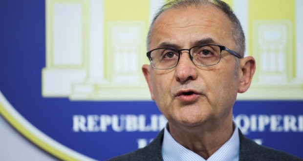 “Çështja Llalla”, Vasil Petriti i kërkon llogari SHBA-së dhe sekretarit Rex. W. Tillerson! “Çështja Llalla”, Vasil Petriti i kërkon llogari SHBA-së dhe sekretarit Rex. W. Tillerson!