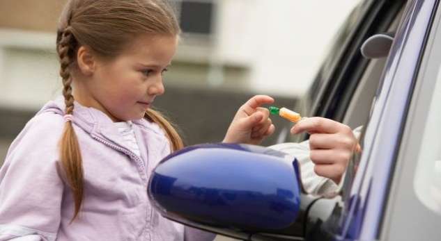 Histori e pabesueshme/ U përdhunua nga vjehrri: Familja e përdhunuesit i “rrëmben” vajzën Histori e pabesueshme/ U përdhunua nga vjehrri: Familja e përdhunuesit i “rrëmben” vajzën