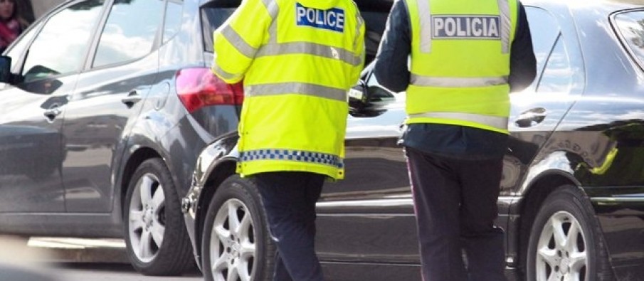 Ndërron jetë në krye të detyrës polici i qarkullimit rrugor Ndërron jetë në krye të detyrës polici i qarkullimit rrugor