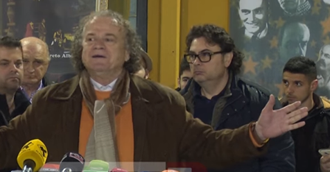 Video-montazh: Kush e ngrefi Bujar Asqeriun (Avni Rustemin) dhe një analogji…? Video-montazh: Kush e ngrefi Bujar Asqeriun (Avni Rustemin) dhe një analogji…?