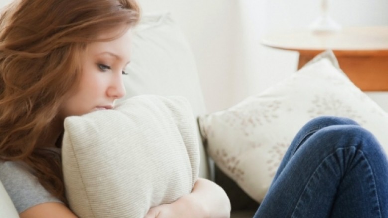 Vajzat e bëjnë rrugë, shesin “virgjërinë” nga 2-3 herë ose çpuarjen që të pasurohen shpejt