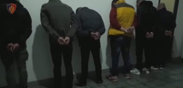 Grupi i tritolit, mohojnë akuzat para Gjykatës Ja rolet e 6 të arrestuarve! Grupi i tritolit, mohojnë akuzat para Gjykatës Ja rolet e 6 të arrestuarve!