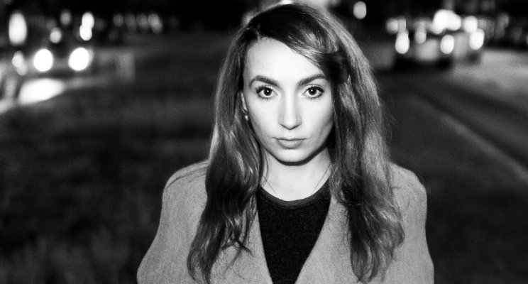 “Prisja që dora e tij…”, shqiptarja akuzon ish-presidentin për ngacmim seksual “Prisja që dora e tij…”, shqiptarja akuzon ish-presidentin për ngacmim seksual