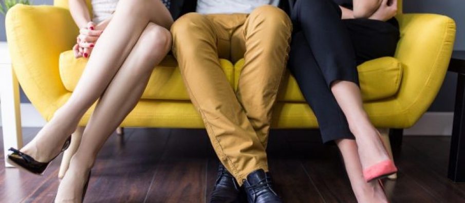 Pse ndihemi më të tërhequr nga një mashkull i zënë? Pse ndihemi më të tërhequr nga një mashkull i zënë?