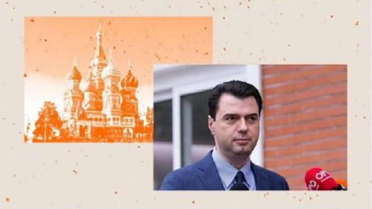 Hyri në politikë nga dera serbe, po del nga ajo ruse