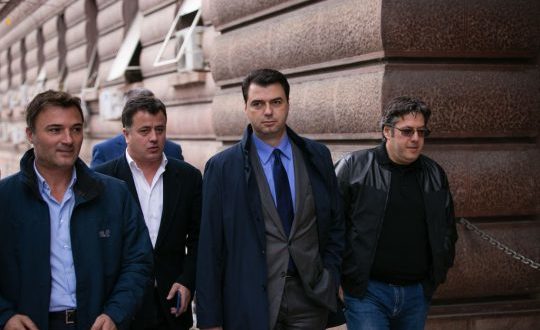 Investigimi amerikan/ Braçe ka një kërkesë për Bashën: Pse PD nuk padit lobistin amerikan, meqë s’paska lidhje?!