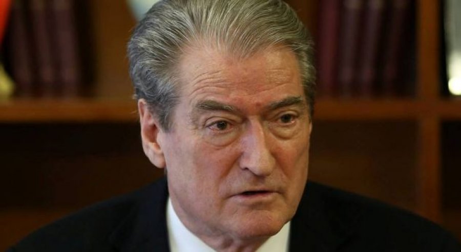 Vetting/ 480 mijë $ “dhurata”, Berisha i del në krahë gjyqtarit të korruptuar Vetting/ 480 mijë $ “dhurata”, Berisha i del në krahë gjyqtarit të korruptuar