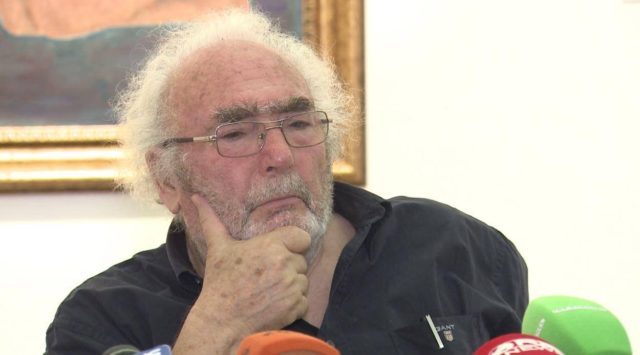 Zbardhet dosja e plotë e spiunëve, Maks Velo: Do të marr hak! Zbardhet dosja e plotë e spiunëve, Maks Velo: Do të marr hak!