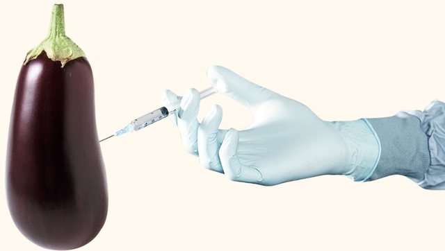 Burri injekton qeliza në penis për ta rritur por gruaja e tij e kupton dhe e …. Burri injekton qeliza në penis për ta rritur por gruaja e tij e kupton dhe e ….