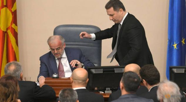 Talat Xhaferi flet për incidentin me Nikolla Gruevskin dhe gjuhën shqipe Talat Xhaferi flet për incidentin me Nikolla Gruevskin dhe gjuhën shqipe