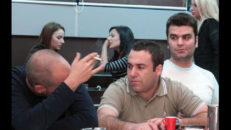 Djali i ish-kryeministrit Nano në krye të institucionit të rëndësishëm Djali i ish-kryeministrit Nano në krye të institucionit të rëndësishëm