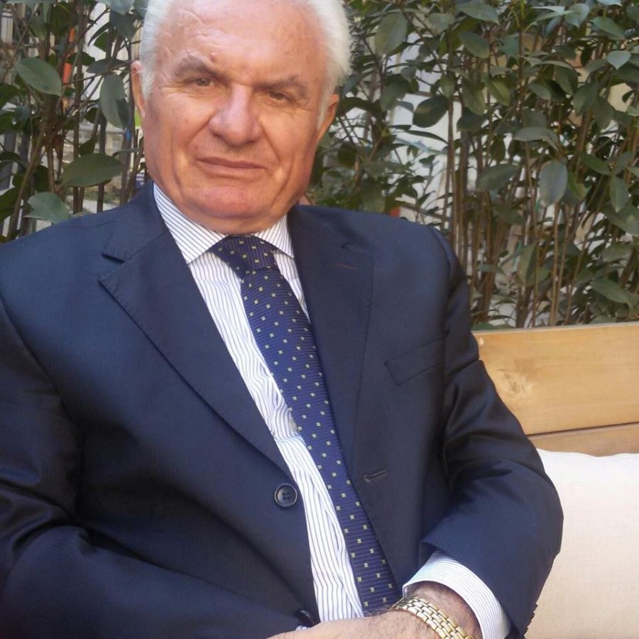 Ish-drejtori i Policisë rrëfen: Si shpëtova pa ikur për dhjam qeni