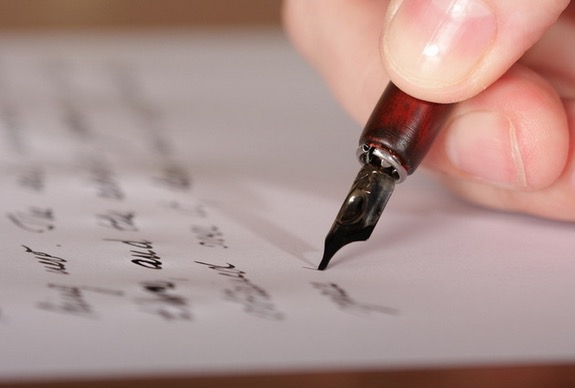 Dedikimi më i bukur që i ka dhënë një gruaje ndonjëherë një mashkull Dedikimi më i bukur që i ka dhënë një gruaje ndonjëherë një mashkull