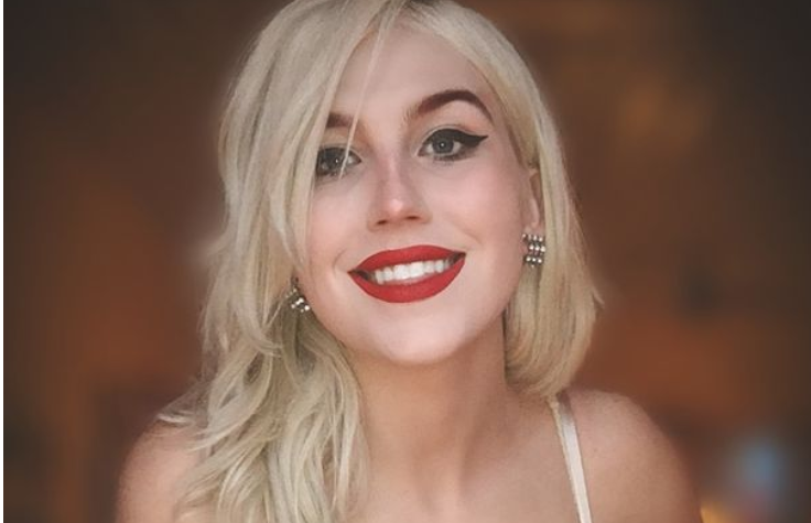 “I dashuri im më refuzoi kur isha një mashkull kështu që vendosa të…” (Foto) “I dashuri im më refuzoi kur isha një mashkull kështu që vendosa të…” (Foto)