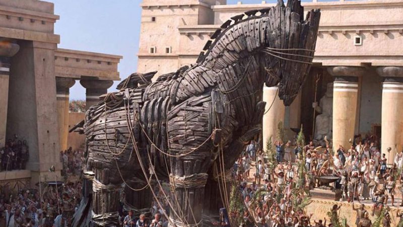 “Gjurmë Shqiptare”! Të pathënat e luftës së Trojës, roli i Ilirëve (Video) “Gjurmë Shqiptare”! Të pathënat e luftës së Trojës, roli i Ilirëve (Video)