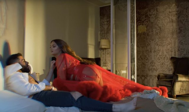 Enca i lë të gjithë gojëhapur me deklaratën e saj: Kjo pjesë më lag! Enca i lë të gjithë gojëhapur me deklaratën e saj: Kjo pjesë më lag!