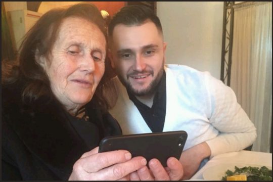 Llumi mediatik dhe fenomeni ‘Ija (e) Besit’!!! Llumi mediatik dhe fenomeni ‘Ija (e) Besit’!!!