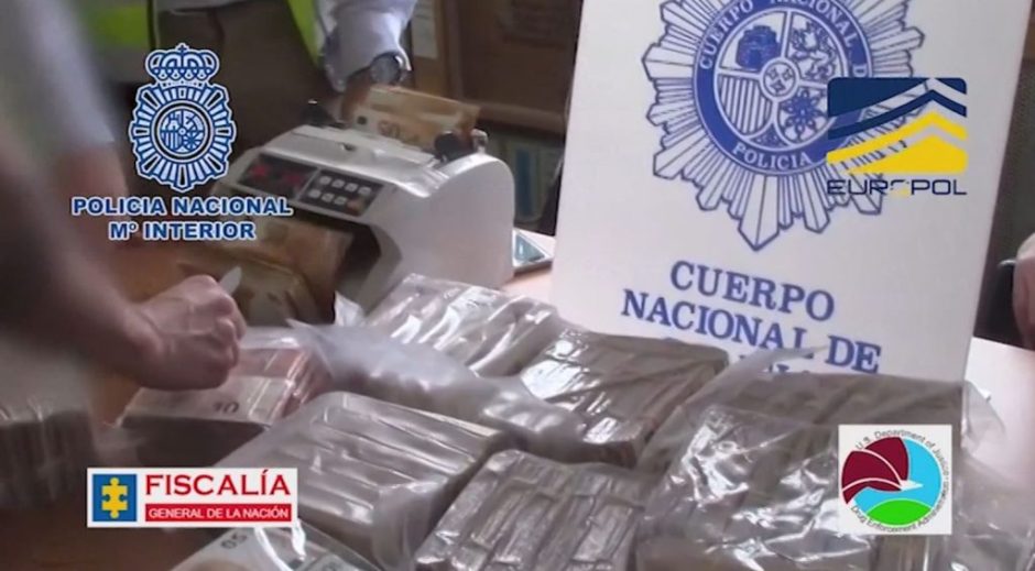 I bekuari i shqiptarëve “Ronaldo”, me 1 ton kokainë nga Kolumbia në Spanjë nuk bënë dot “gol” I bekuari i shqiptarëve “Ronaldo”, me 1 ton kokainë nga Kolumbia në Spanjë nuk bënë dot “gol”