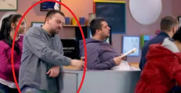 TRAGJIKE/ Gjendet i vdekur në makinë aktori i njohur shqiptar