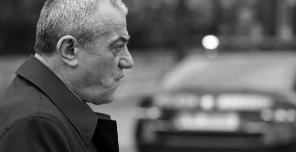 “S’më ke kërkuar falje”, u dënua si tradhtar shteti, ish-gjenerali 99-vjeçar ka dy fjalë për Gramoz Ruçin “S’më ke kërkuar falje”, u dënua si tradhtar shteti, ish-gjenerali 99-vjeçar ka dy fjalë për Gramoz Ruçin