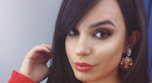 Ja si i thërret Armina vjehrrës dhe vjehrrit në “projekt” Berisha, do t’iu habisë! Ja si i thërret Armina vjehrrës dhe vjehrrit në “projekt” Berisha, do t’iu habisë!