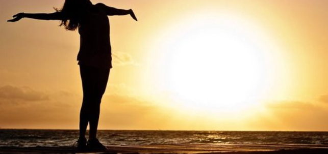 Çfarë zbulove për veten tënde pasi i’u përgjigje këtyre 12 pyetjeve?! Çfarë zbulove për veten tënde pasi i’u përgjigje këtyre 12 pyetjeve?!