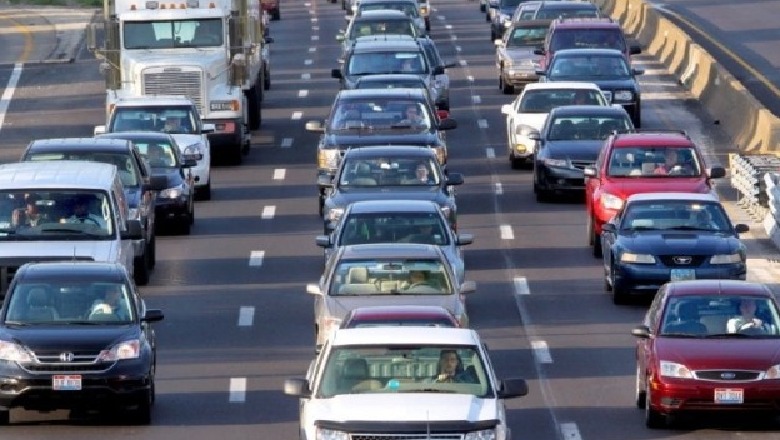 Shqipëria si Afrika për moshën mesatare të automjeteve, ja si do të ndalohet importi i automjeteve më të vjetra se 10 vite dhe nën EURO 5