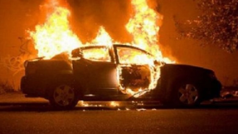 Tragjedia në Athinë! Rrëqeth 50-vjeçari grek: Lashë nënën time të digjej, largohesha dhe shihja djegien e saj Tragjedia në Athinë! Rrëqeth 50-vjeçari grek: Lashë nënën time të digjej, largohesha dhe shihja djegien e saj