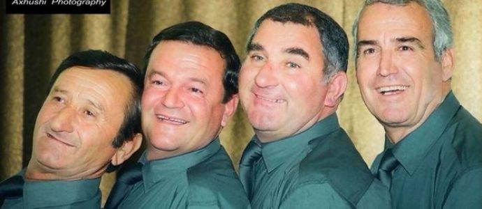 Aktori i madh që dikur na ka bërë të qeshim me lot, sot nuk flet më pas operacionit (Foto) Aktori i madh që dikur na ka bërë të qeshim me lot, sot nuk flet më pas operacionit (Foto)