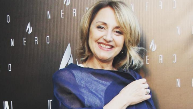 I thotë se ka dalë si aktore, Mariana Kondi i kthen përgjigjen që do ju bëjë të qeshni me lot I thotë se ka dalë si aktore, Mariana Kondi i kthen përgjigjen që do ju bëjë të qeshni me lot