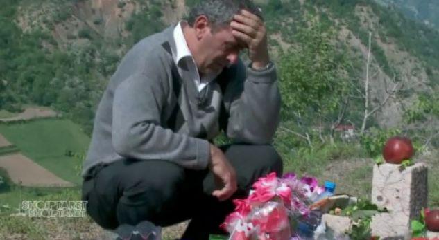 “Ja këtu më ka vdek çika”, Kur dhimbja i kalon kufijtë e imagjinatës…(Video) “Ja këtu më ka vdek çika”, Kur dhimbja i kalon kufijtë e imagjinatës…(Video)