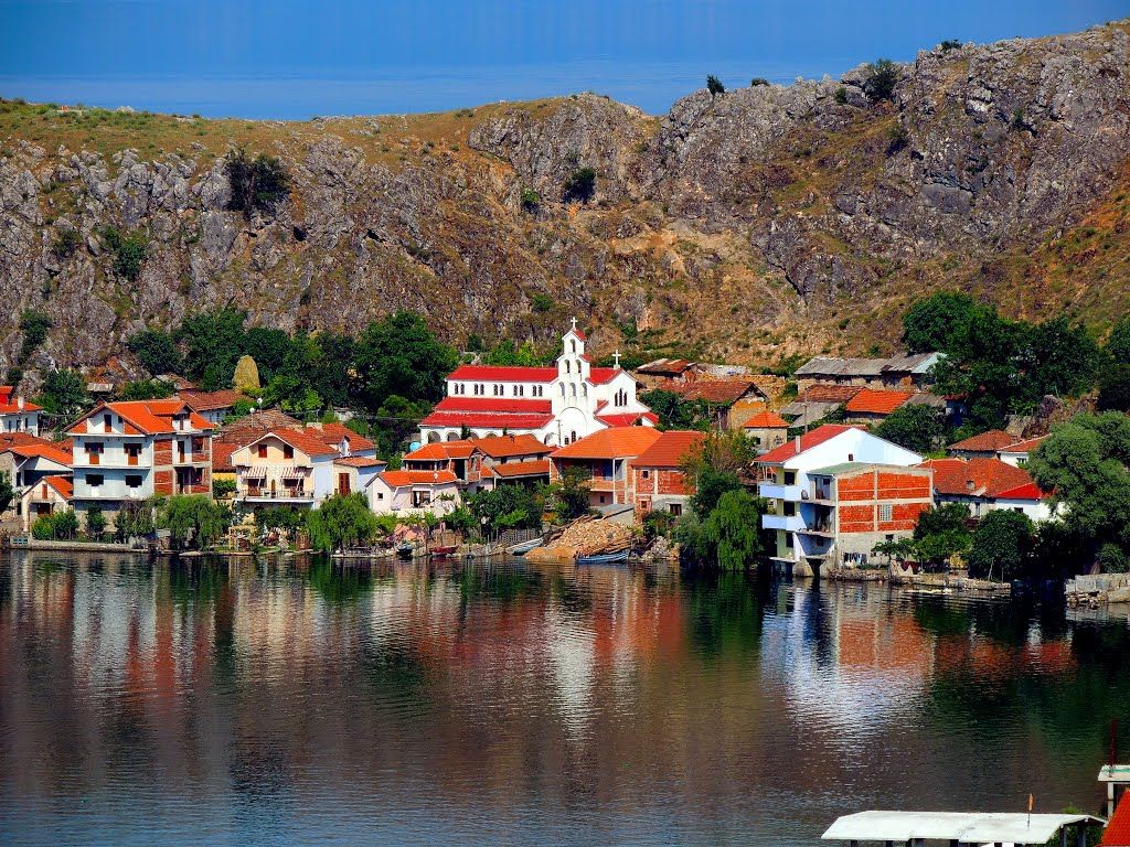 Lini, fshati piktoresk që frymëzon turistët (Foto)