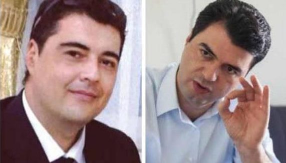 Basha rreh pleqtë e luftës antifashiste, shënon “fitoren” e parë politike. Nderuan komandantin Enver Hoxha, gjyshin biologjik të kreut të PD Basha rreh pleqtë e luftës antifashiste, shënon “fitoren” e parë politike. Nderuan komandantin Enver Hoxha, gjyshin biologjik të kreut të PD