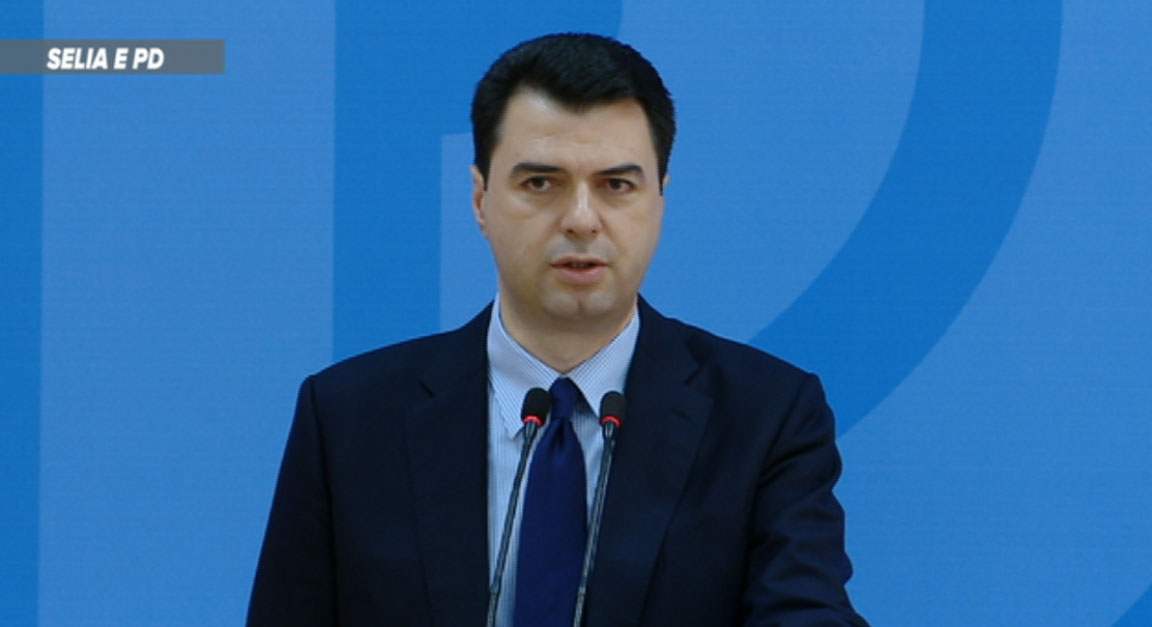 Basha mbledh aletatët dhe paralajmëron protesta Basha mbledh aletatët dhe paralajmëron protesta