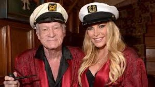 “Babushi” më jep 2000 dollarë në muaj: Ja rrëfimi i “studenteve-vogëlushe” që do j’u lërë pa fjalë (Foto) “Babushi” më jep 2000 dollarë në muaj: Ja rrëfimi i “studenteve-vogëlushe” që do j’u lërë pa fjalë (Foto)