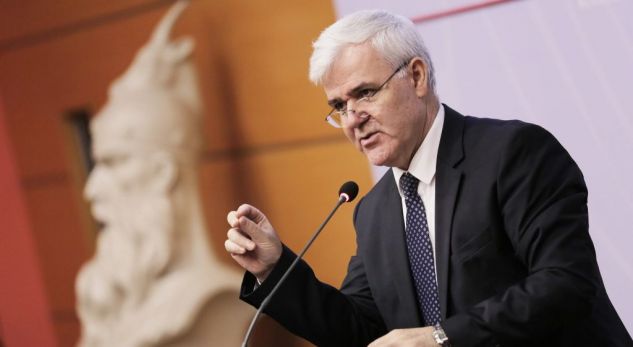 E urrejnë Shqipërinë! PD rinis sulmin ndaj “integrimit” duke baltosur vendin me rastin e ministrit “Xhafaj” E urrejnë Shqipërinë! PD rinis sulmin ndaj “integrimit” duke baltosur vendin me rastin e ministrit “Xhafaj”