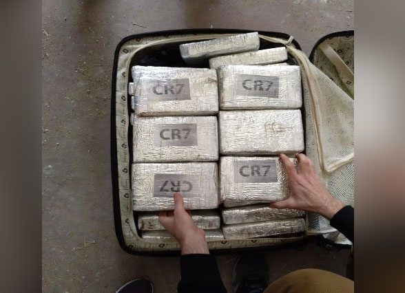 Sekreti i kodit CR7 në 1 ton kokainë shqiptare Sekreti i kodit CR7 në 1 ton kokainë shqiptare